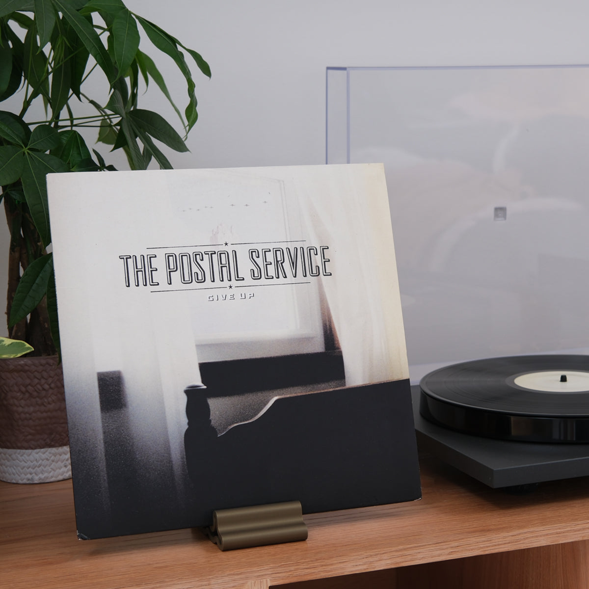 Record Display Stand - Strumland Now Playing Modern Vinyl Stand - Classic Bronze